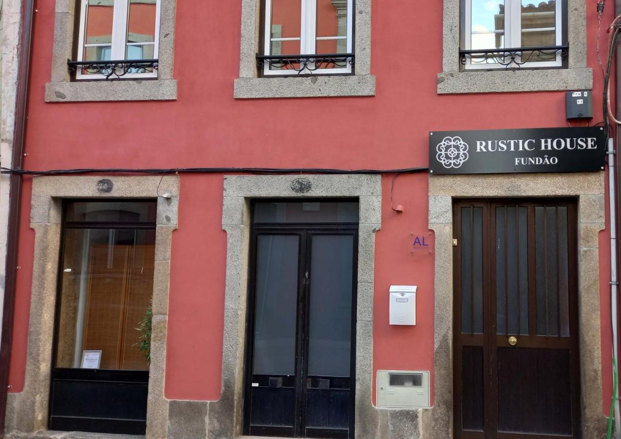 Hotel Rustic House Fundão Exterior foto